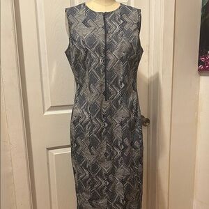 DONNA KARAN Elegant Blue Patterned Dress